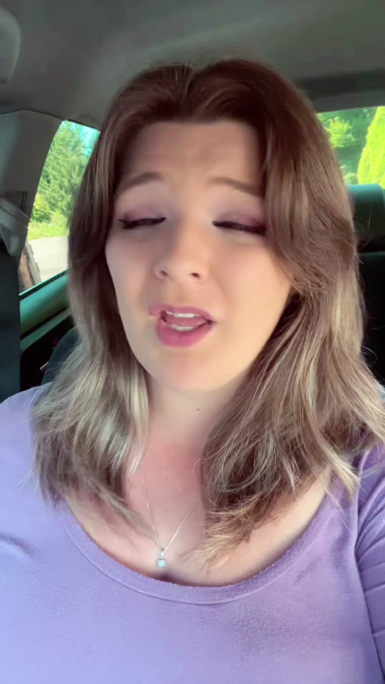 @Katelyntaylorbooks