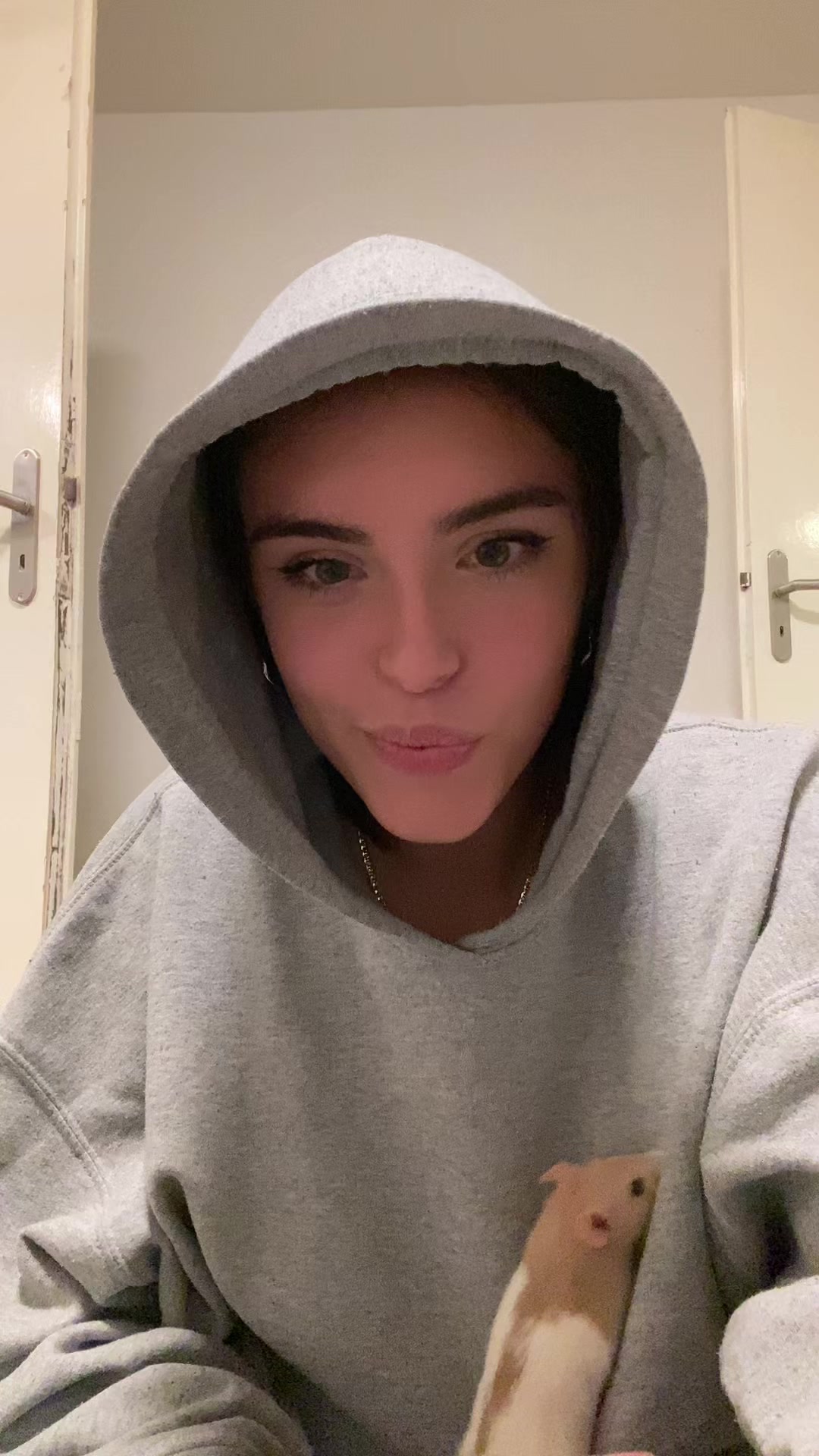 @lucrezia
