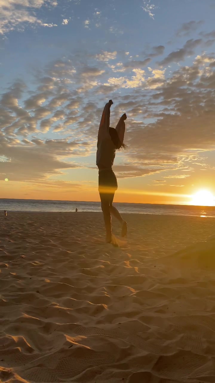 @AccidentalAlisa