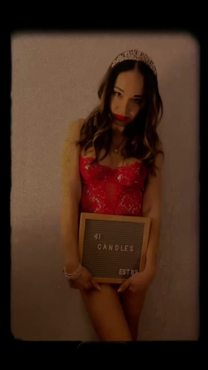 @Natalie Burgos536