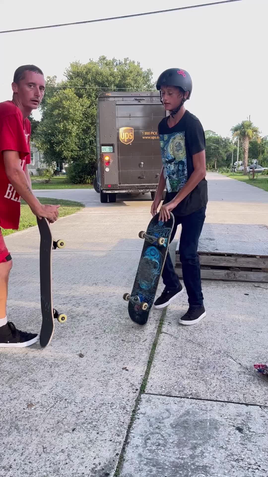 @Lamsk skateteam