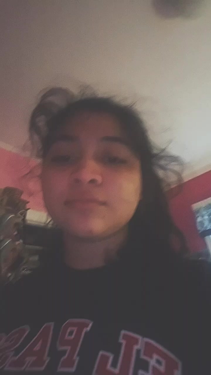 @Zoe clikas