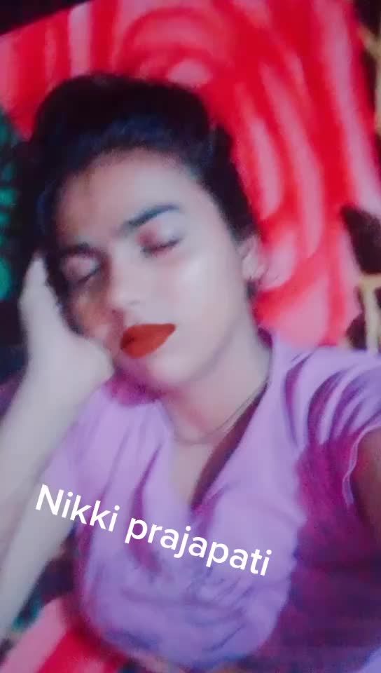 @nikkiprajapati😘😘