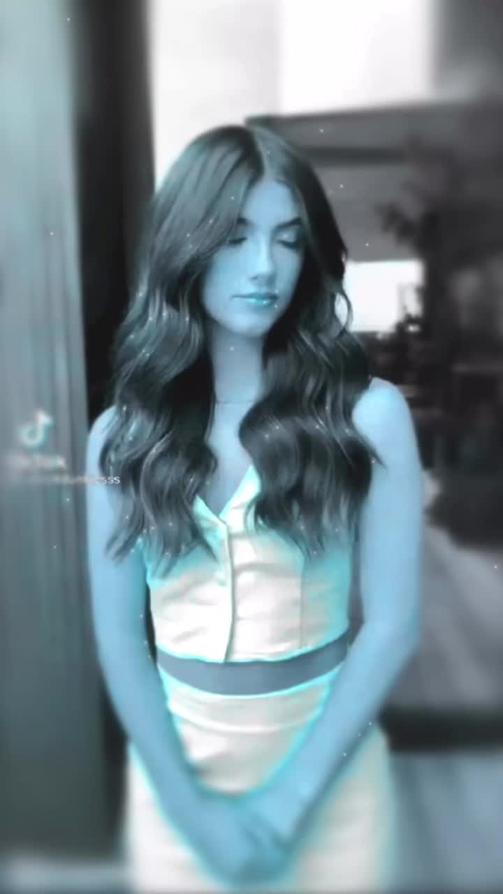 @elle 🗽