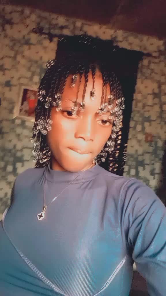 @🌸✨kim arike✨🥰💕