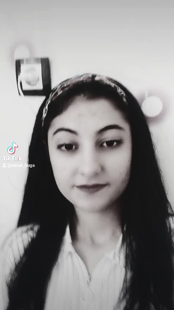 @deli_kiz