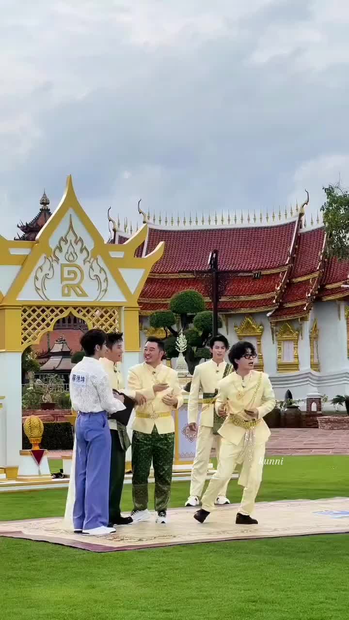 @🍈🥬蔡徐坤白鹿🦌🍍