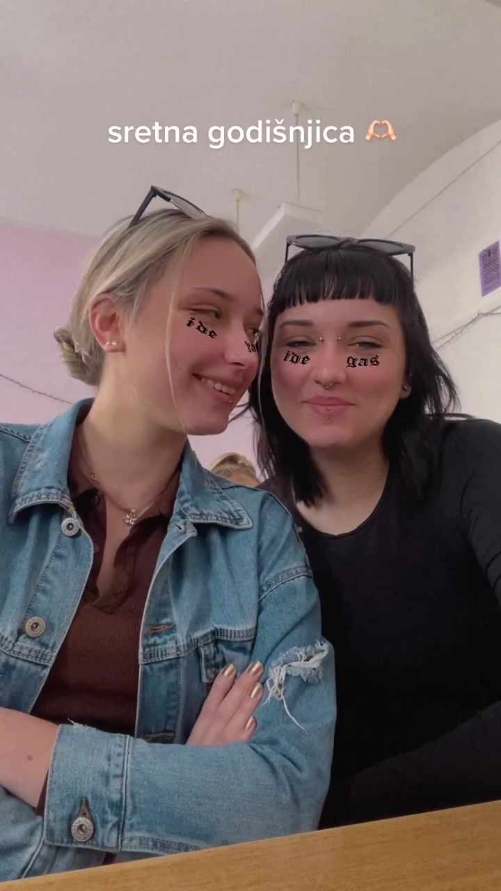 @milica 😎 & teodora 🥀