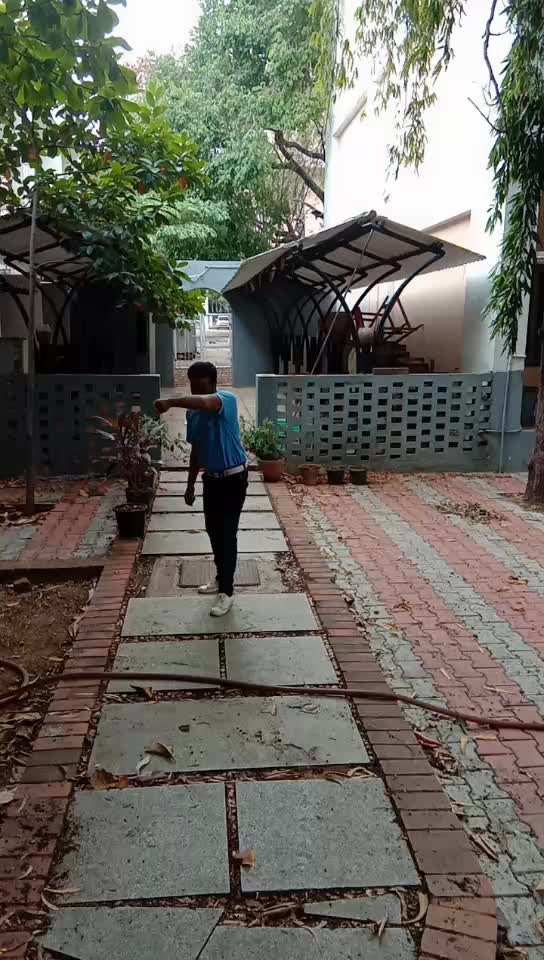 @கோ சரவணன்