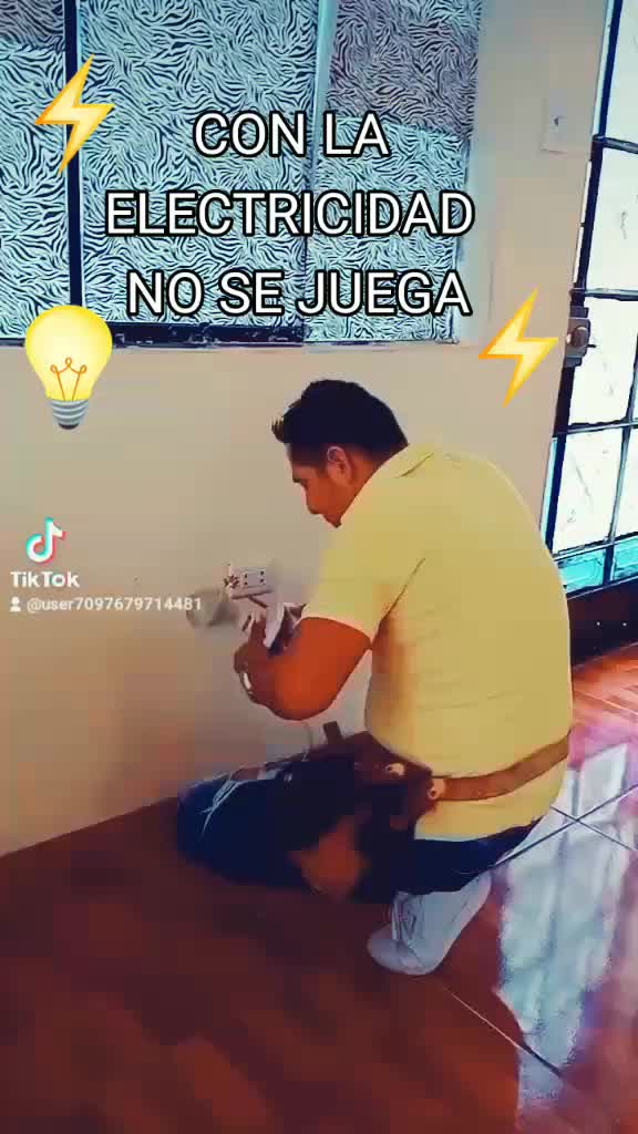@TICTOKER OFICIAL YURI 🌴🌿🦜