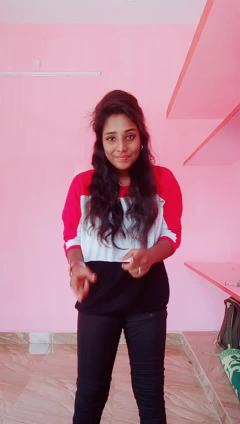 @Diya_arz