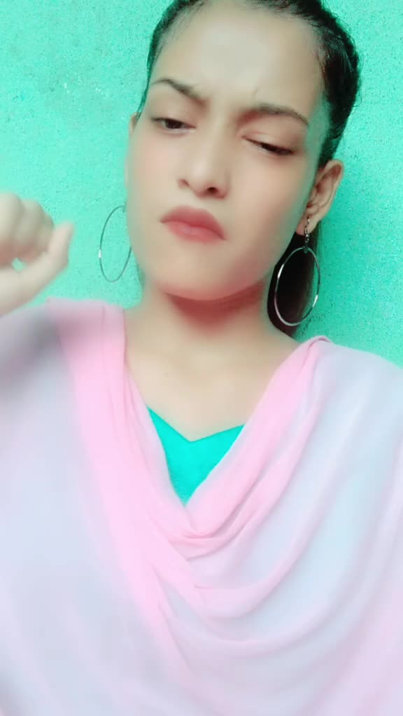 @Alisha_khan⚡