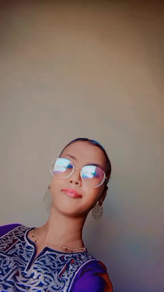 @ïfãf là Qùënę