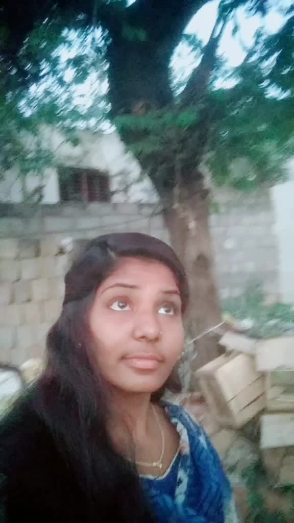 @kaviya
