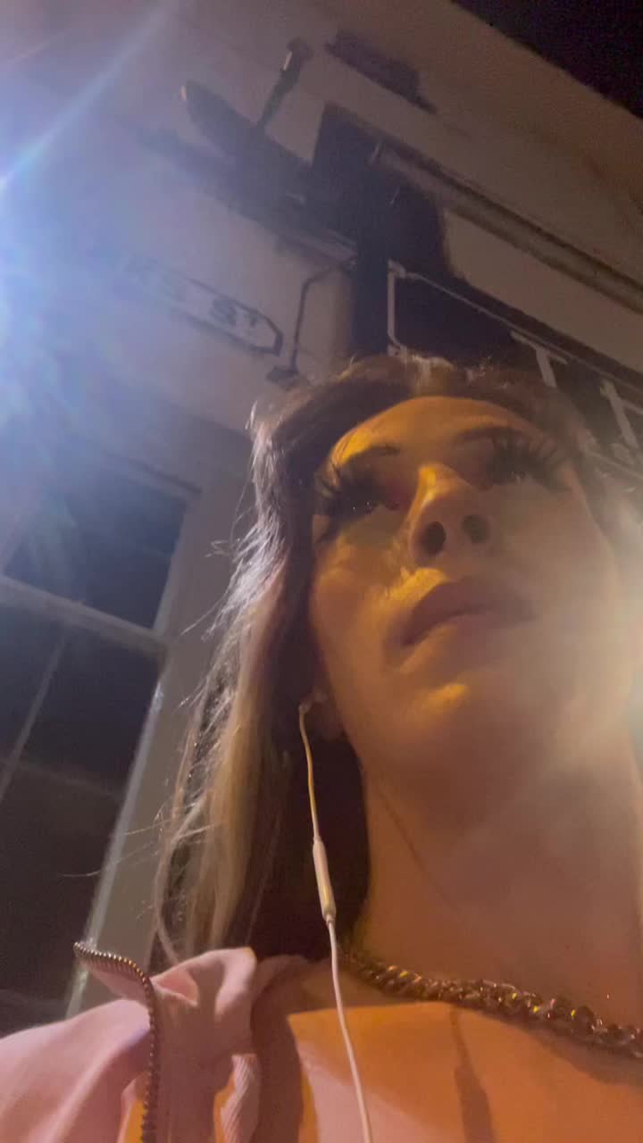 @CherryB