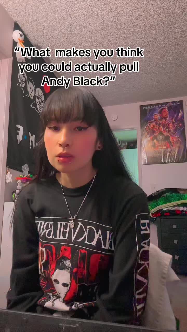 @Vampira