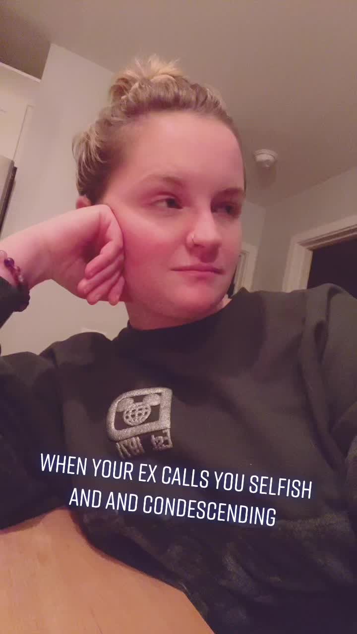 @Chelrose9