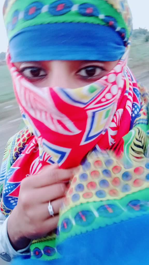 @😎Urvashi🇮🇳salvi😎