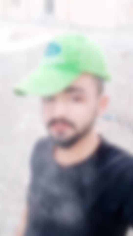 @R🌹 B 😄O 😛Y 😝