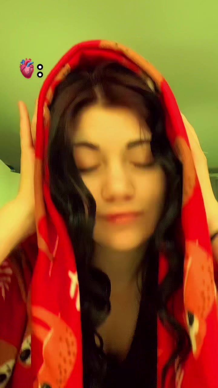 @Valeriasoloperto