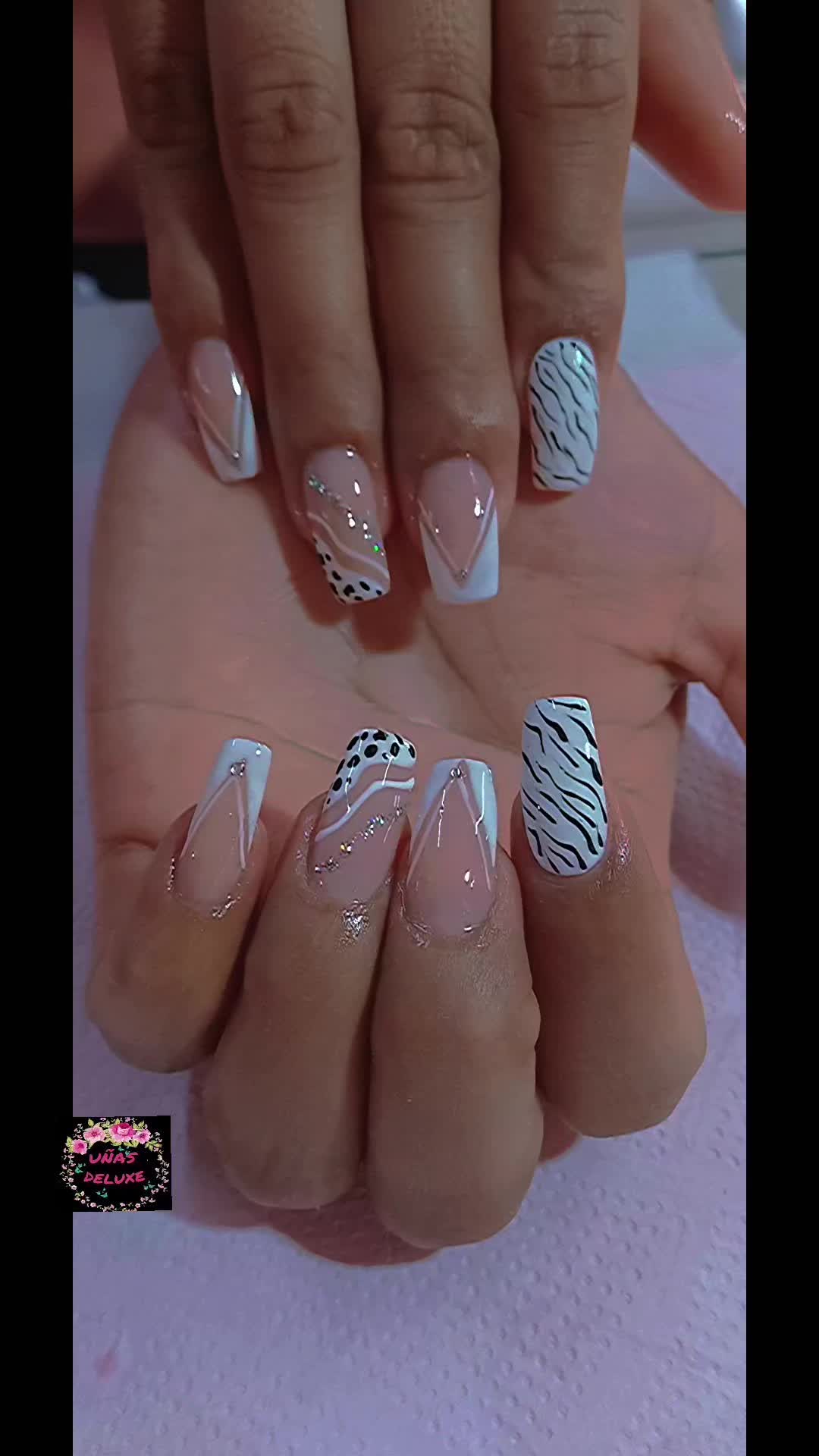 @Deluxe uñas