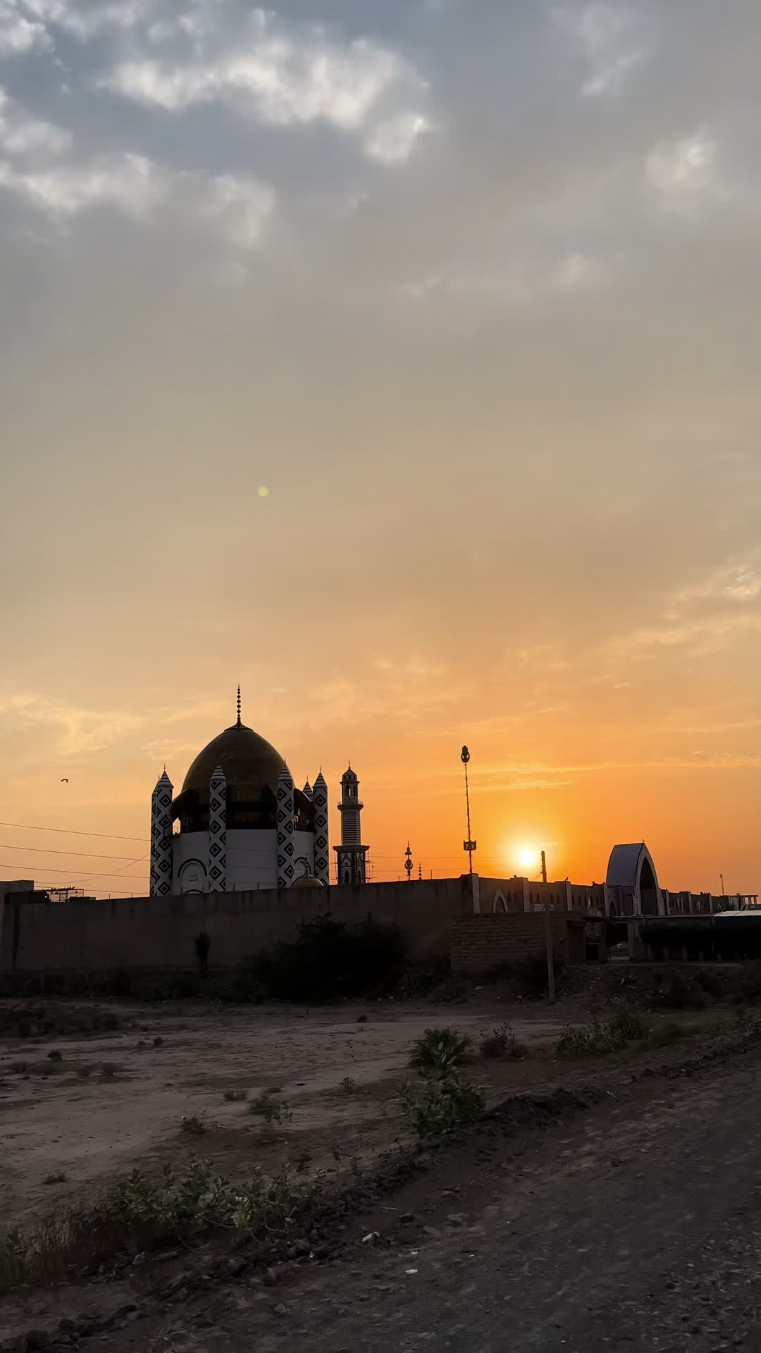 @ranataqi_5