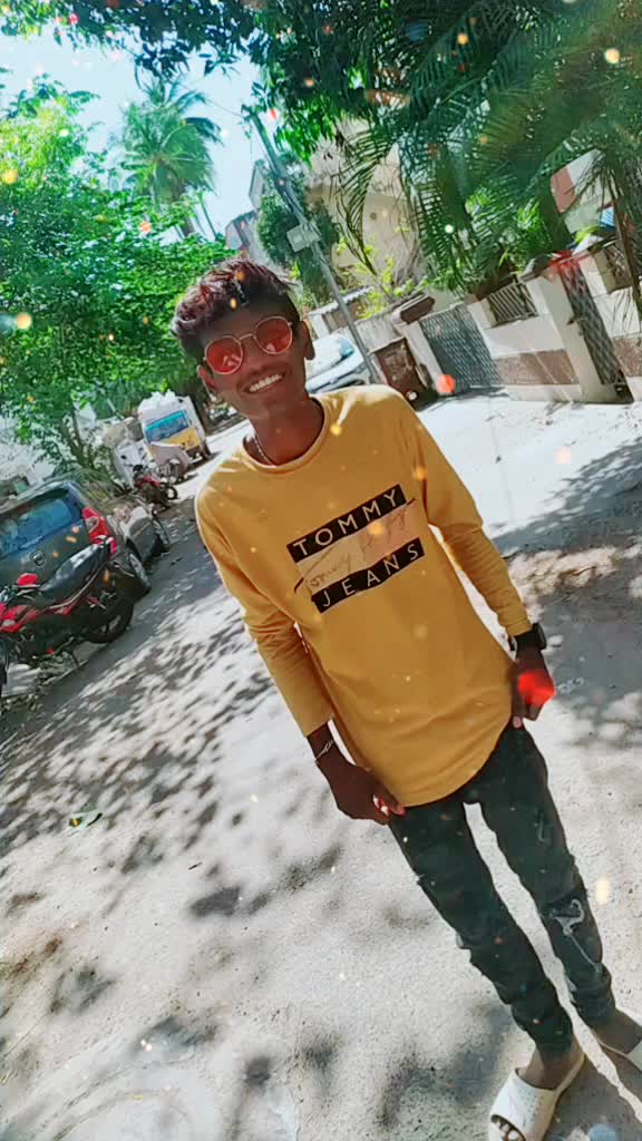 @Vikiy Vigneshwaran