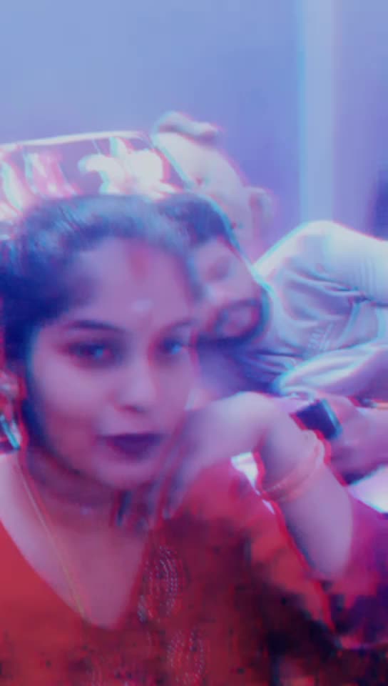 @👑 Sonia Vivek 😎