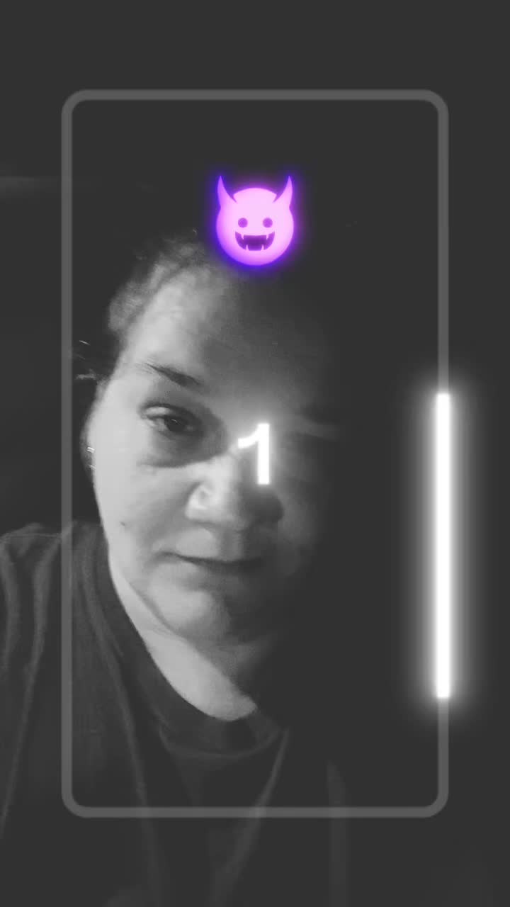 @👑RedneckQueen👑