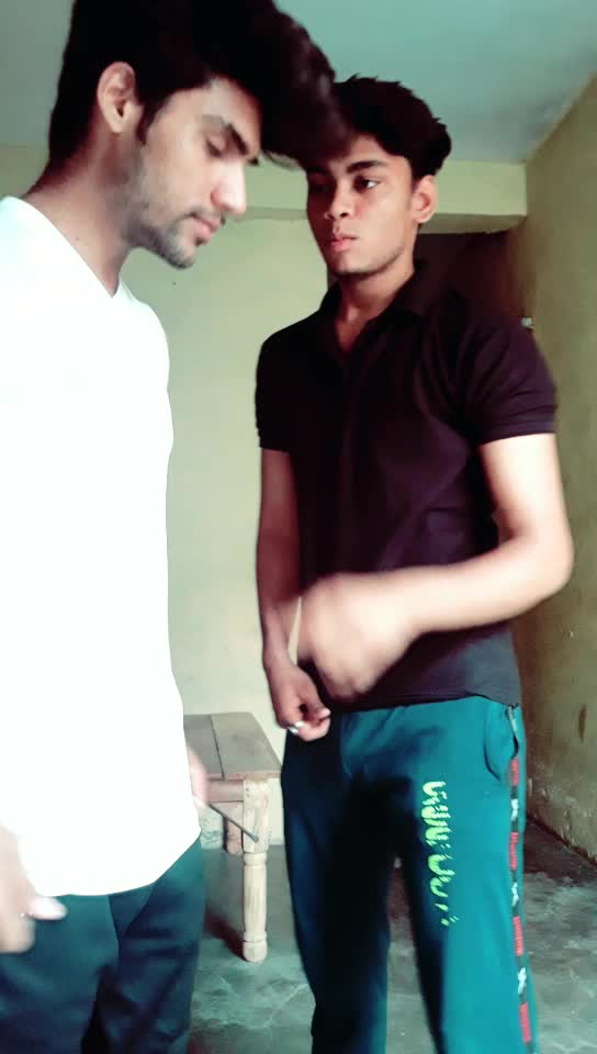 @👑Tarun Singh👑
