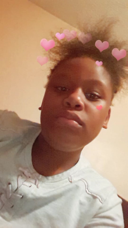 @Niya08