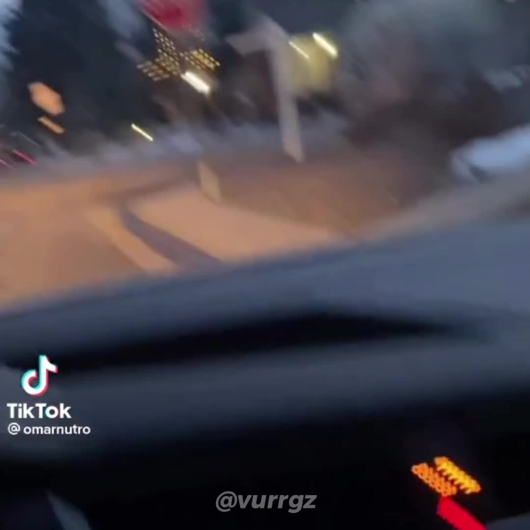 @Vurrgz