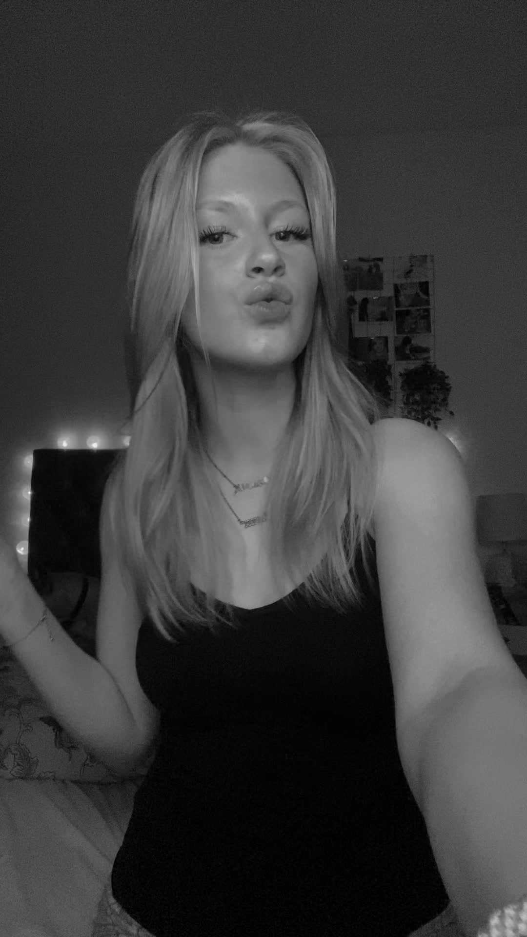 @lova