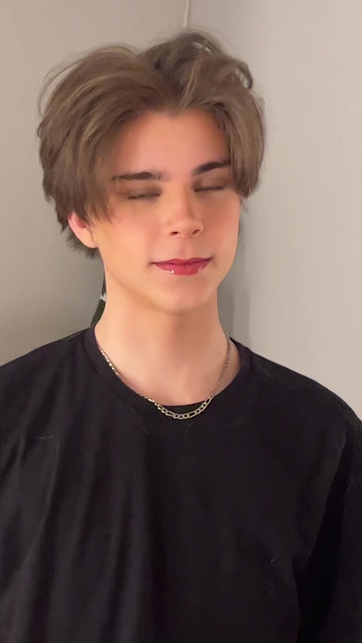 @Leticia