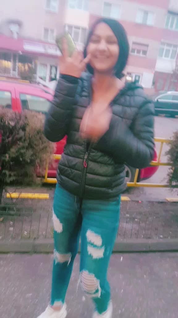 @Laura Laura