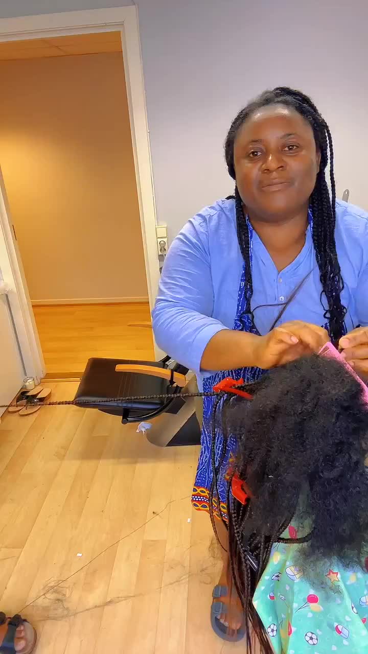 @Shikau Afro Salon (Chufi)