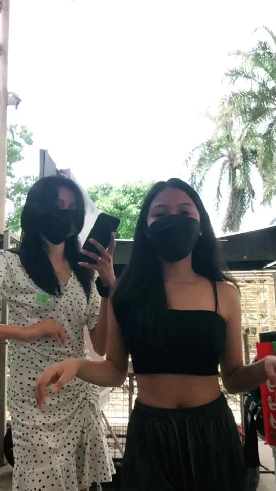 @...