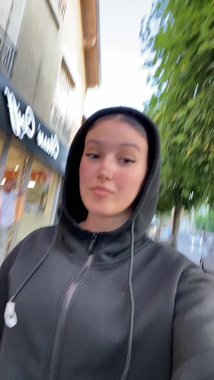 @yasmin zarzis