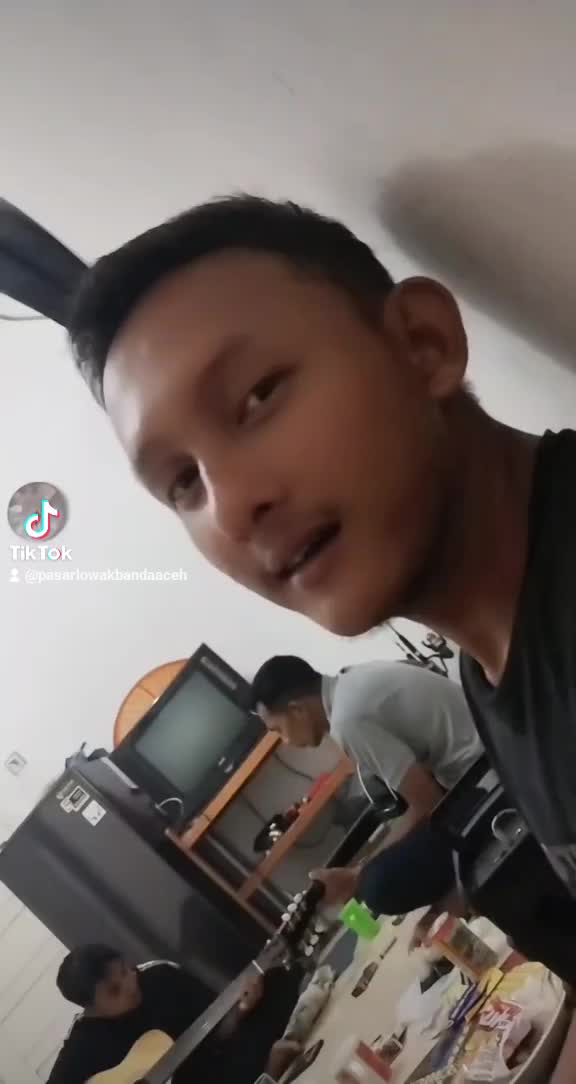 @Rian lowak