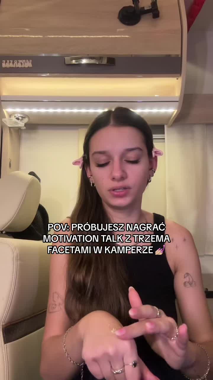 @Inez