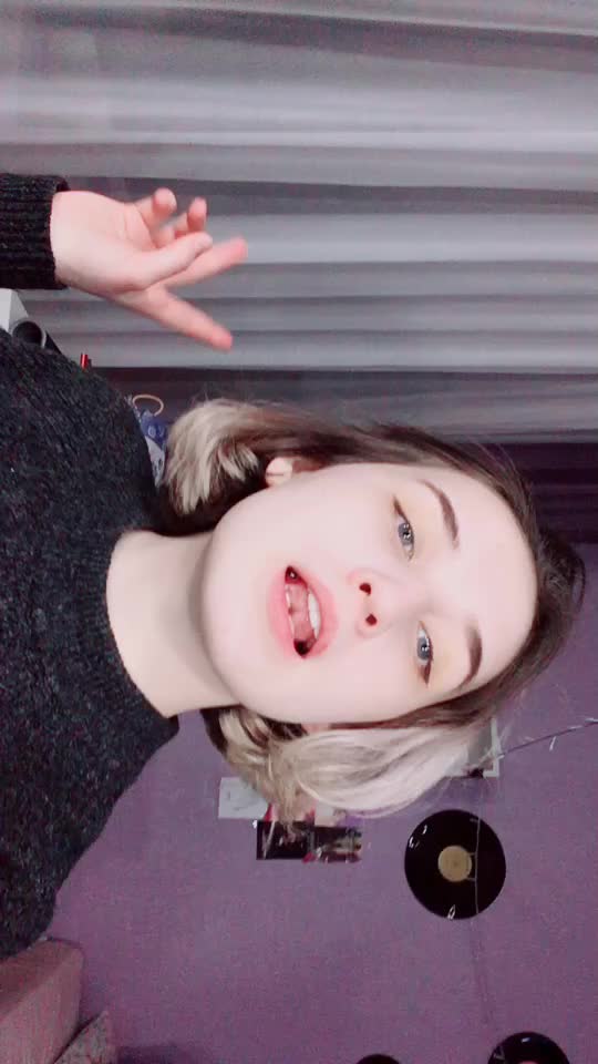 @Анастэйша