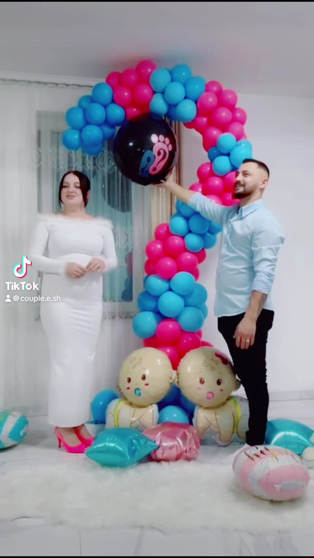 @Couple.E.Sh