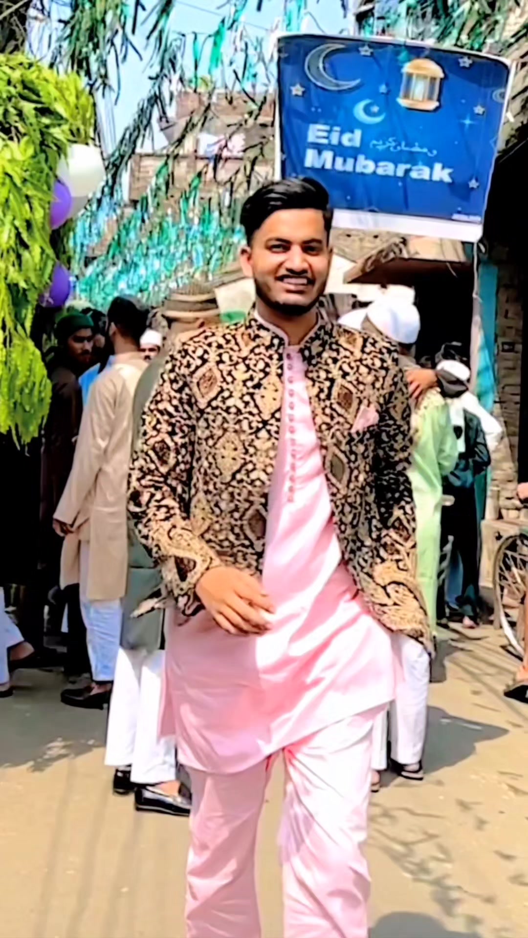 @Mr Khan Vlogs