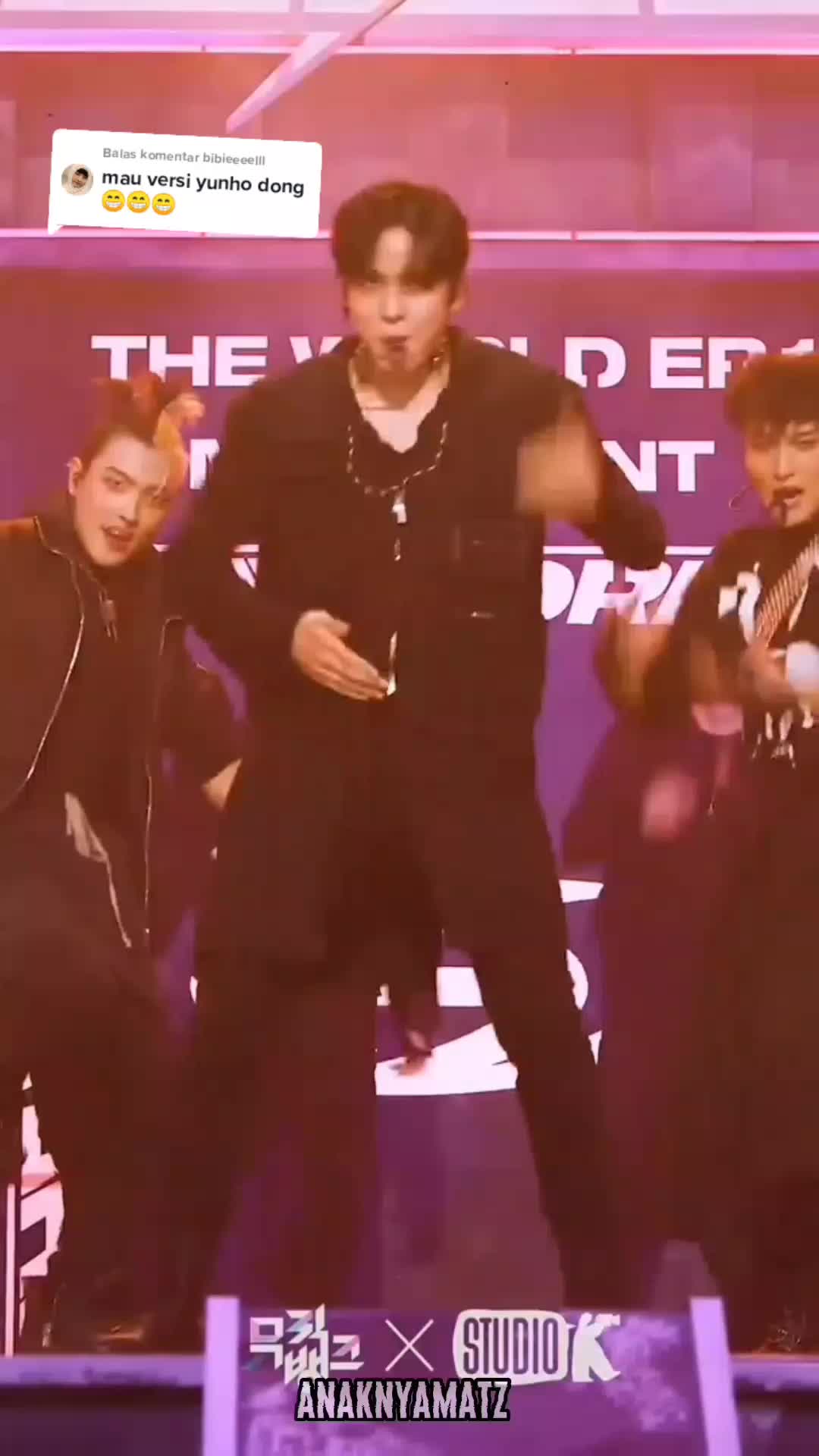 @so hawt🙂[hiat]