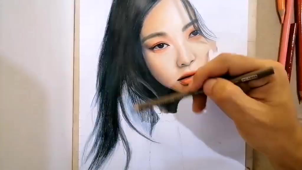@portraithue