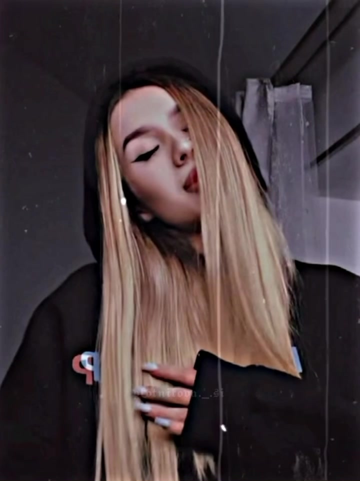@𝖒𝖞 𝖚𝖓𝖎𝖛𝖊𝖗𝖘𝖊❤️🫐