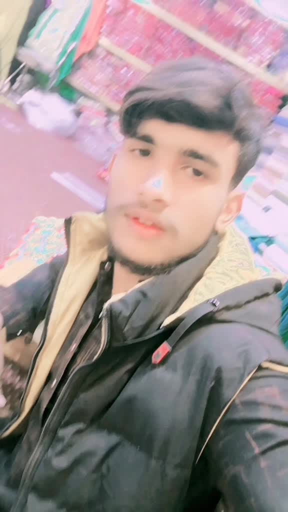 @Raza  king 🤟🏻