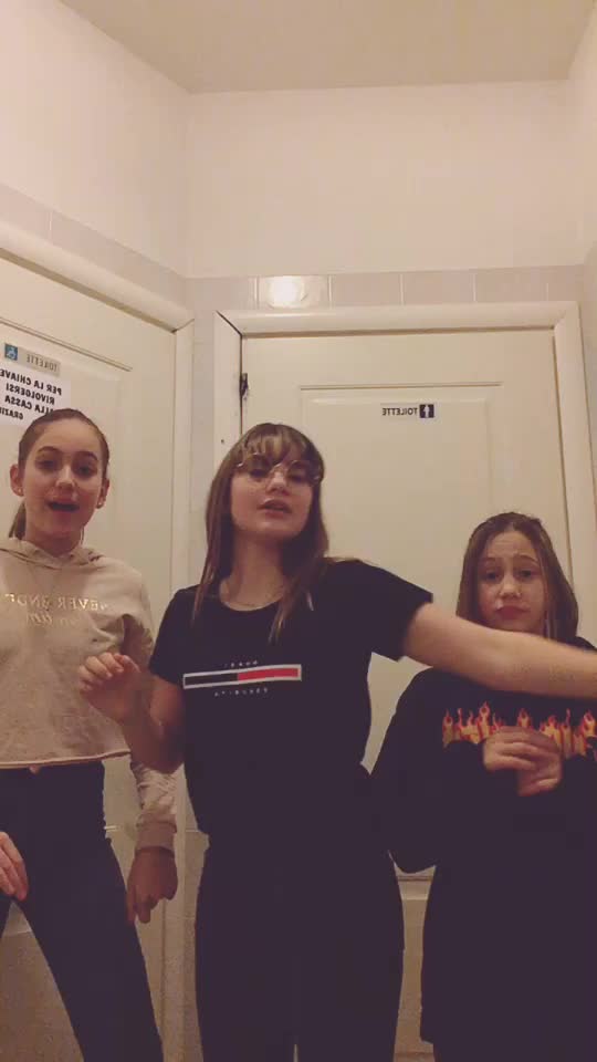 @auryginny