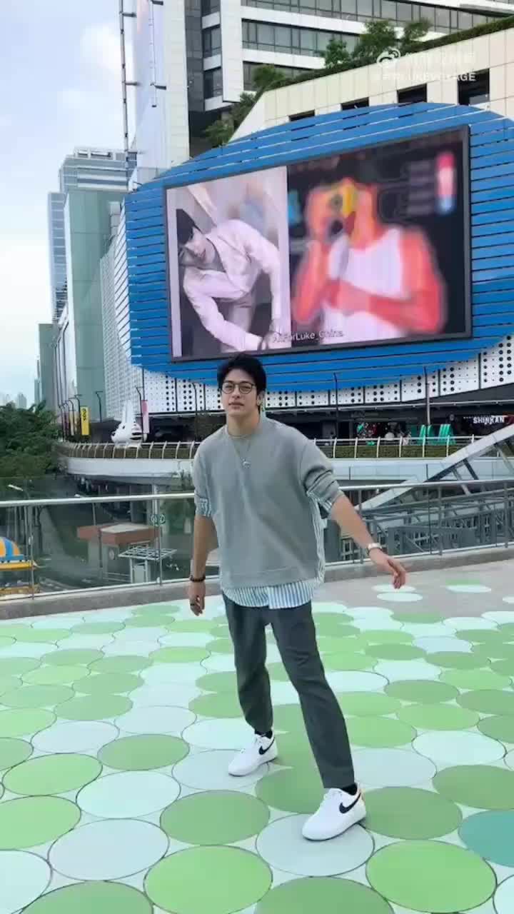 @user11970379278