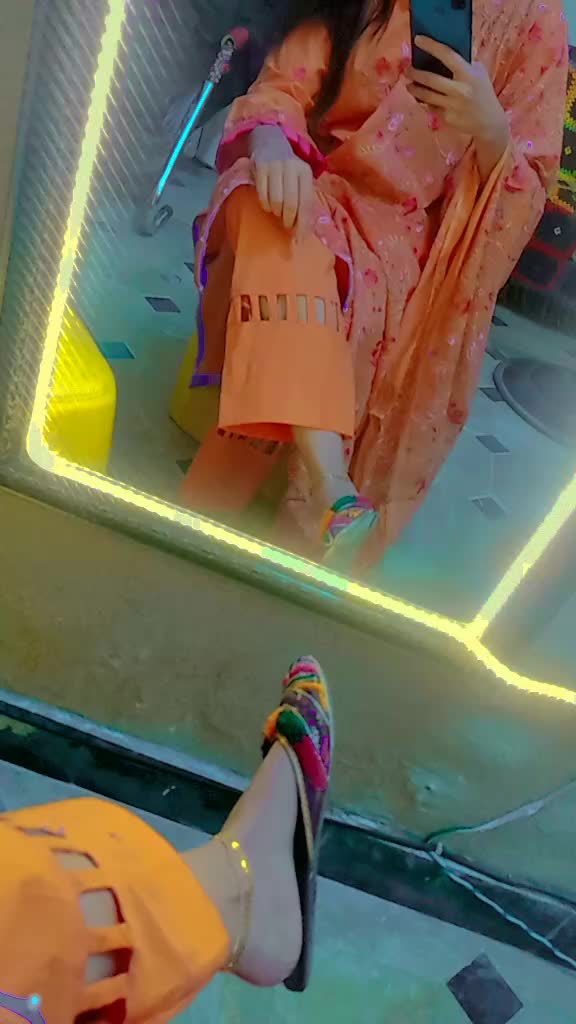 @🦋مومنہ🦋